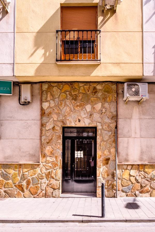 Céntrico Alojamiento Martos Esterno foto
